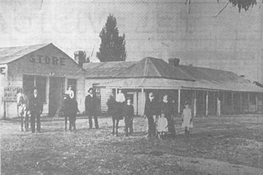 Photograph, Navarre Inn & Store from the Stawell Newspaper 1997