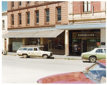 Photograph, Pleasant Creek Special School, Grampians Real Estate (Jim Redman & Bob Heslop), Unknown Occupant, AML & F Stockand Station Agent, Napier Electronics (Murray Spencer), Gents Hairdresser (Bert Howland) Nov 1975, Nov 1975