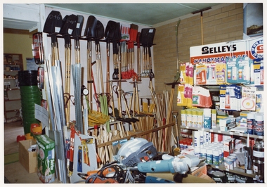 Photograph, Pleasant Creek Special School, Frank Floyd Pty Ltd. Hardware Store interior Wimmera Street Stawell Nov 1975, Nov 1975
