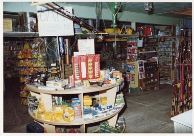 Photograph, Pleasant Creek Special School, Frank Floyd Pty Ltd. Hardware Store interior Wimmera Street Stawell Nov 1975, Nov 1975