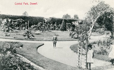 Postcard, Gardens Central Park Main Street Stawell c1906