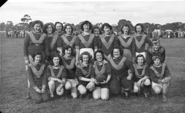 Photograph, K Shuttleworth, Stawell Women's Football Team 1950