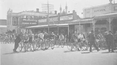 Photograph, Stawell Amateur Cycle Club in Main Street c1940