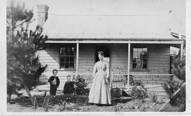 Photograph, Henderson Family Album Photograph  c1880-1890