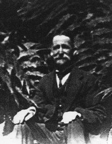 Photograph, Mr Isaac Cook  -- aged 80 years