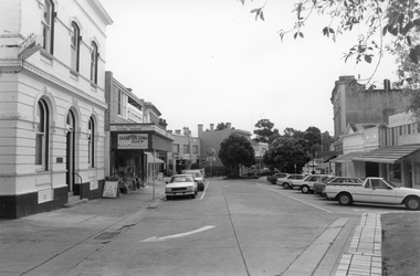 Photograph, Upper Main Street Stawell Union Bank