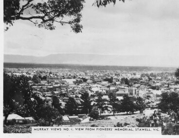 Photograph, Murray Views, View from the Pioneers Memorial in Stawell c1950 -- Postcard, C 1950