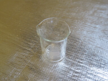 Equipment - Realia - Glassware, Aunde / Norwellan