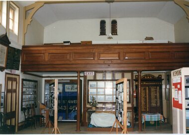 Photograph, Interior of the old courthouse (Main Room)