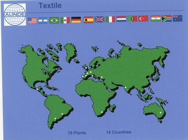 Photograph - Aunde Album 29, Textile Plants, 2002