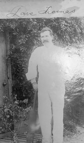 Photograph, Mr David John Thomas -- Cricketer c 1901
