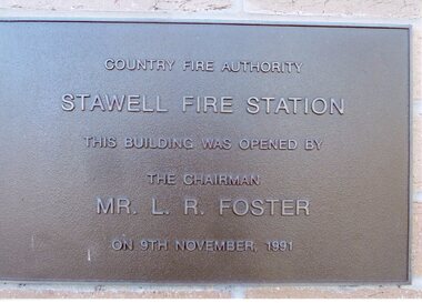 Photograph, Stawell Fire Station Building Plaque -- Coloured