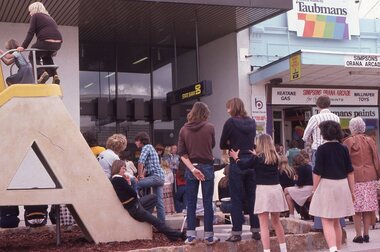 Photograph, Main Street - Gold Reef Mall, c 1987