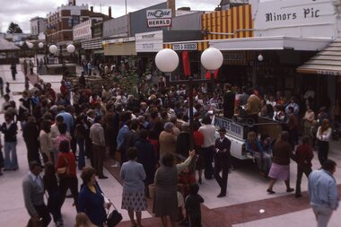 Photograph, Ian McCann, Main Street - Gold Reef Mall, c 1987
