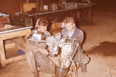 Slide, Ian McCann, Fitters at Work Bellfield, 1965