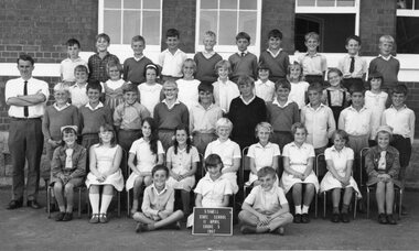 Photograph, Stawell State School Students 1967