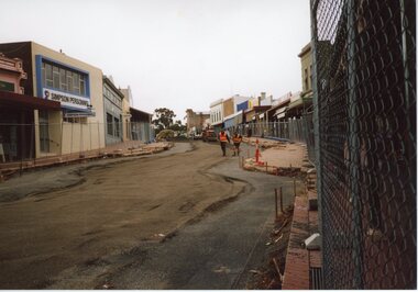 Photograph, Gold Reef Mall  -- Main Street Stawell 2003