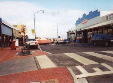 Photograph, Gold Reef Mall  -- Main Street Stawell 2003