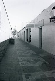 Photograph, Earles Albion Hotel Stawell Lane