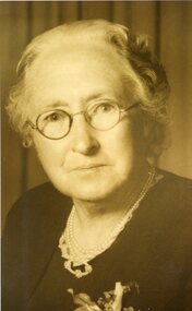 Photograph, Alice Maud (Perry) Grinter