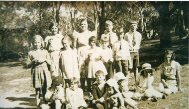 Photograph, Deep Lead  Students Circa 1941