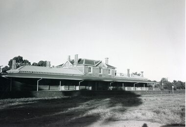 Photograph, Railway Station Stawell Looking Across the Tracks