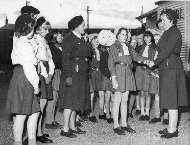 Photograph, Stawell Brownies Guides and leaders in front of Guide hall