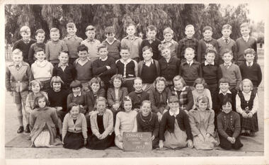 Photograph, Stawell State School 502 1957 Grade 4 (1), 1957