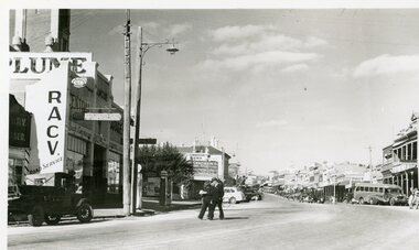 Photograph, Main Street Stawell looking East c1940 -- Postcard