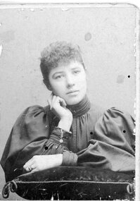 Photograph, Probably daughter of William Peardon and Emily Maria Peardon nee Wade