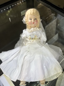 Realia, SHURL Doll