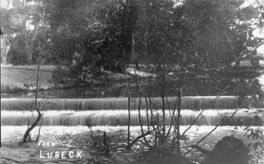 Postcard, Bridge at Glenorchy -- Postcard -- Coloured