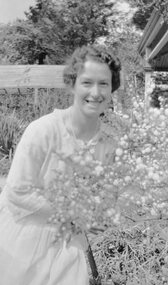 Photograph, Bess (Elizabeth) Cragg in garden