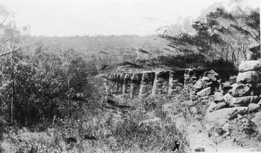 Photograph, Stawell water stone Flue in Grampians 1920's