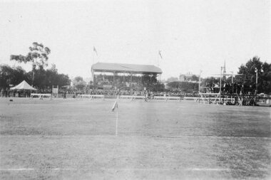 Photograph, Central Park Stawell Easter 1925  looking towards grandstand