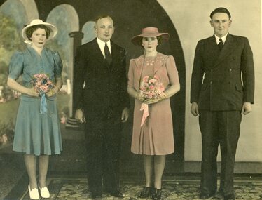 Photograph, Hand Coloured Wedding Group Photograph Bullen 1941