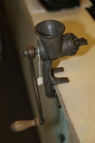 Mincer, Meat, Beatrice No 1 Meat Mincer, "Mid 20th Century"