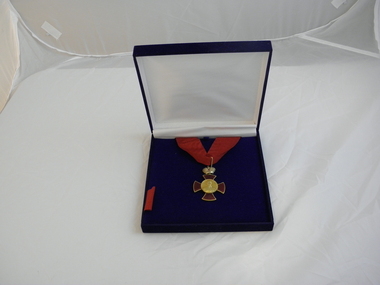 Cross of Mercy, Community Award for Service & Philanthropy