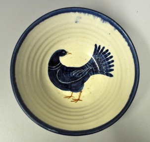 Ceramics (bowl): Chris SANDERS (b.1952 Vic, AUS), Bowl with Blue Dove