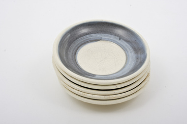 Pottery (saucers): Artur HALPERN (b.1908 POL arrived 1945 AUS - d.1976 AUS), Five Saucers