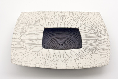 Ceramics: Judith ROBERTS, Large Shallow Vessel