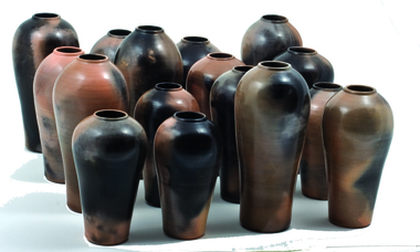 Sculpture (ceramics): Judy TREMBATH, Thinking of Iraq
