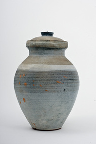 Pottery (jar): Bruce Davidson, Lidded Jar