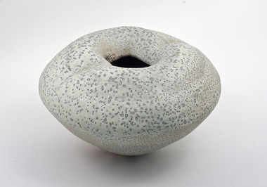 Ceramics (jar): Gail Nichols (b.1953 USA arrived 1978 AUS), Shouldered Jar