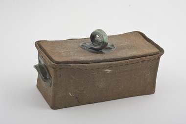 Pottery (terrine): Joan ARMFIELD and David ARMFIELD, Terrine with Lid