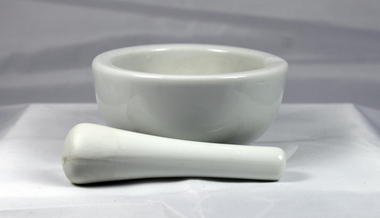 Mortar & Pestle