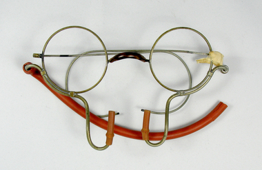 Tudor Edwards Catheter Carrier