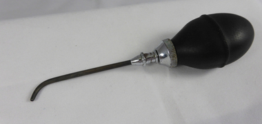 Ball Syringe with Cannula for Lavage