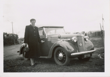 1954, Jean Harris 1st Car, Austin 9 with Canvas Hood