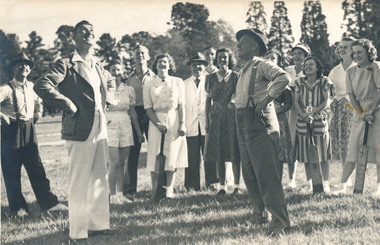 BBH Cricket Match, Ballarat Gardens, Office Staff, Bill Sewell & Freddy Graham